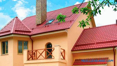 Што лепш металадахоўка або мяккі дах для даху прыватнага дома